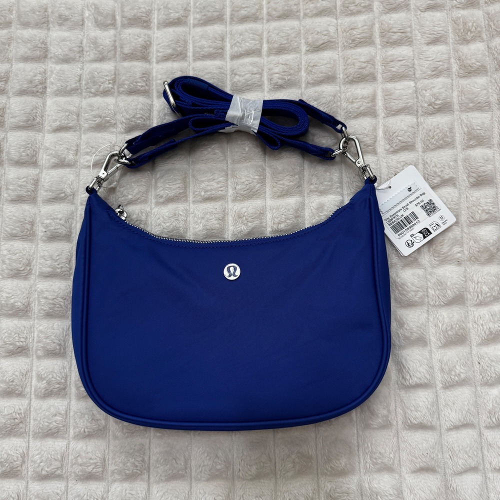 NEW Lululemon City Essentials Small Shoulder Bag 3L Beach Ball Blue Cross Strap